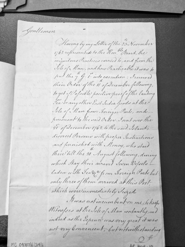 Report on smuggling practices at Isle of Man and seizure of tea vessels